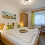 Farm stay Historischer Bauernhof Schabus