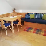 Historischer Bauernhof Schabus Farm stay *