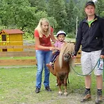 Historischer Bauernhof Schabus Farm stay *