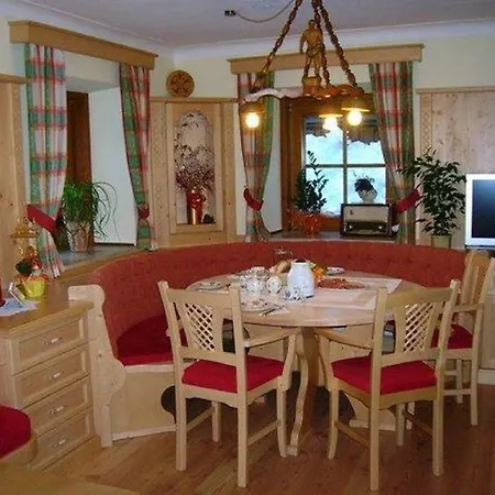 Gospodarstwo agroturystyczne Historischer Bauernhof Schabus *