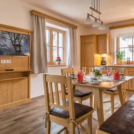 Historischer Bauernhof Schabus Gospodarstwo agroturystyczne *