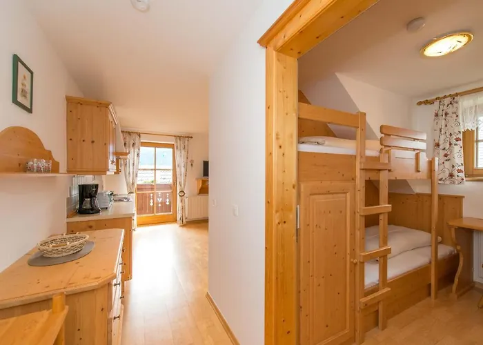 Historischer Bauernhof Schabus Фермерский дом